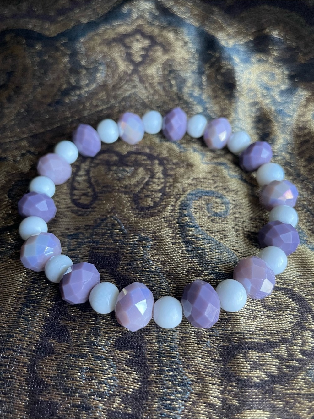 Lilac Iridescent Faceted Bead Stretch Bracelet